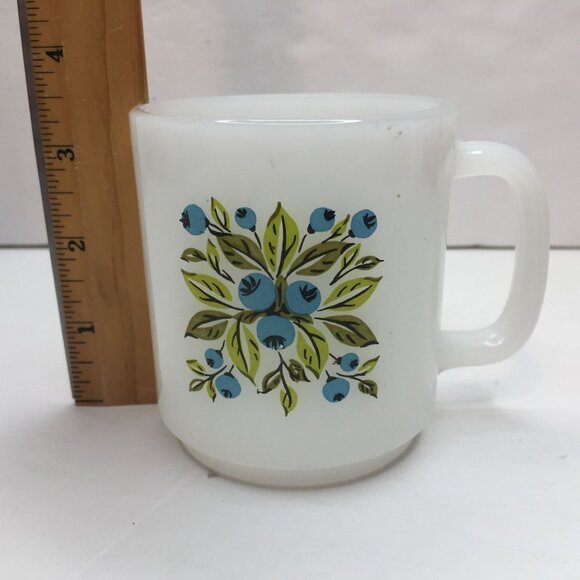 Vintage White Avocado Green Yellow Blue Retro 70's Coffee Mug Cup Leaves Berries - Picture 11 of 11
